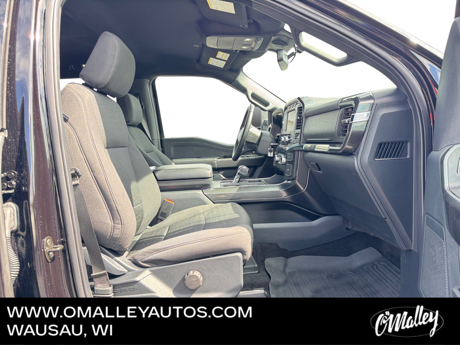 Used 2022 Ford F150 XLT w/ Equipment Group 301A Mid AWD/4WD image 14