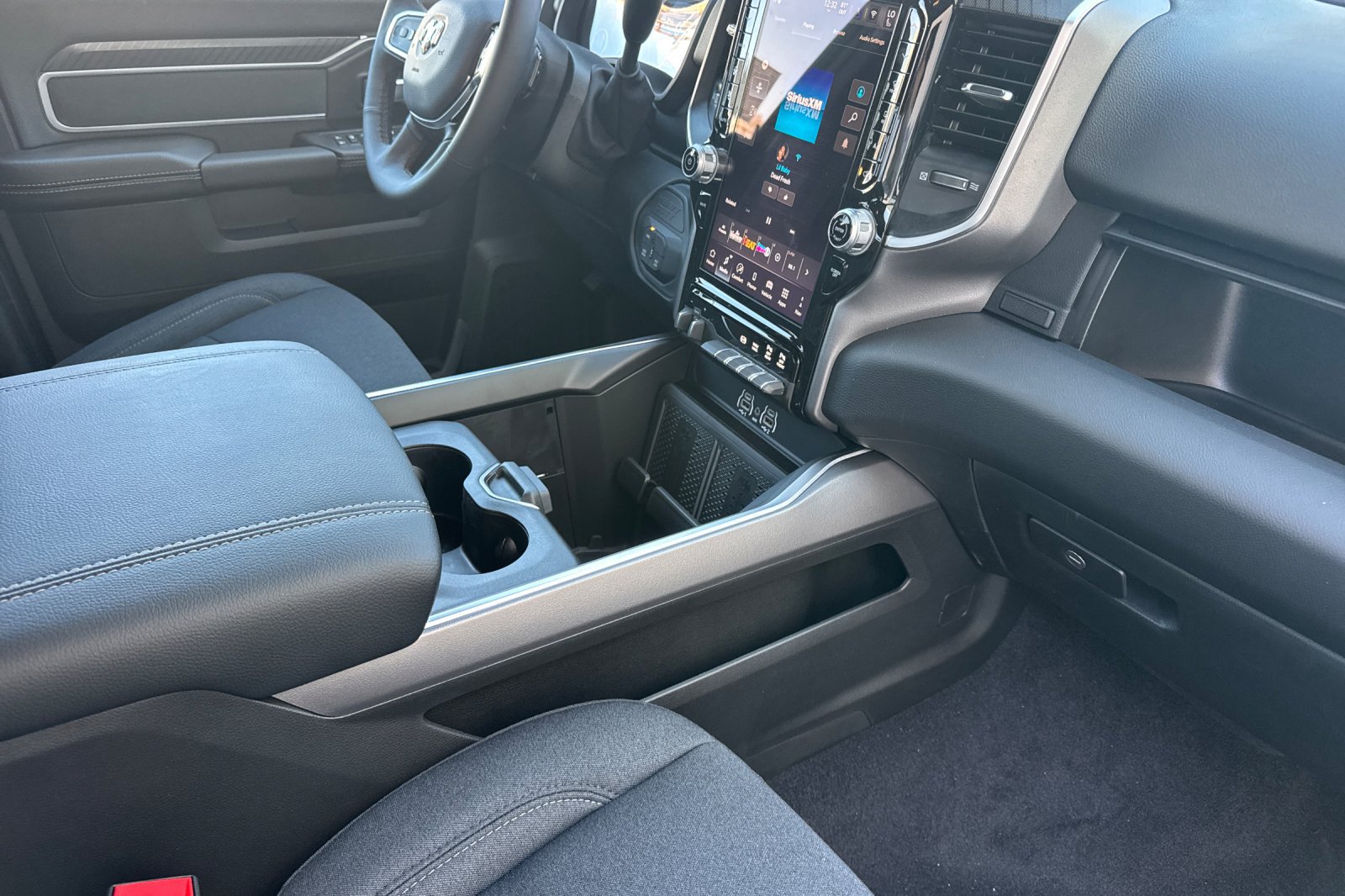New 2027 RAM 3500 Big Horn AWD/4WD image 14