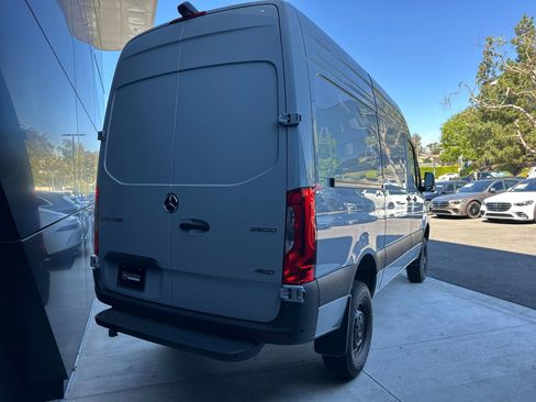 New 2025 Mercedes-Benz Sprinter 2500 image 3