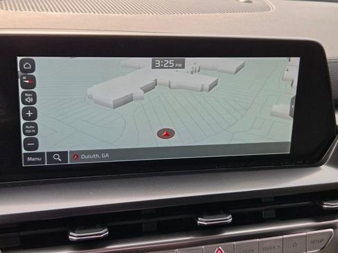 Used 2025 Kia Telluride S FWD image 26