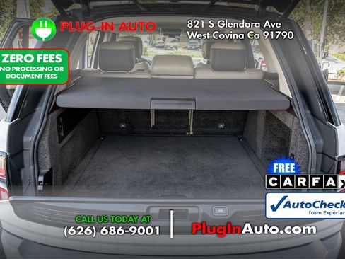 Used 2021 Land Rover Range Rover AWD/4WD image 12