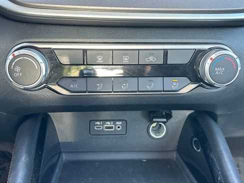 Used 2024 Nissan Altima 2.5 SR image 15