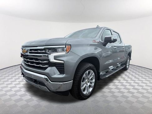 Used 2025 Chevrolet Silverado 1500 LTZ AWD/4WD image 1