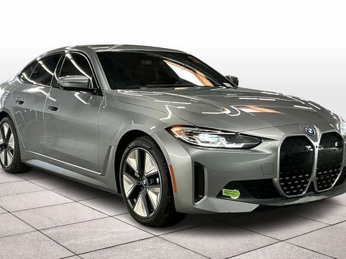 Used 2023 BMW i4 eDrive40 image 2