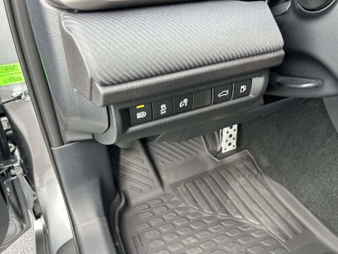 New 2026 Toyota Camry SE w/ Convenience Package FWD image 17