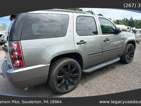 Used 2012 GMC Yukon Denali AWD/4WD image 13