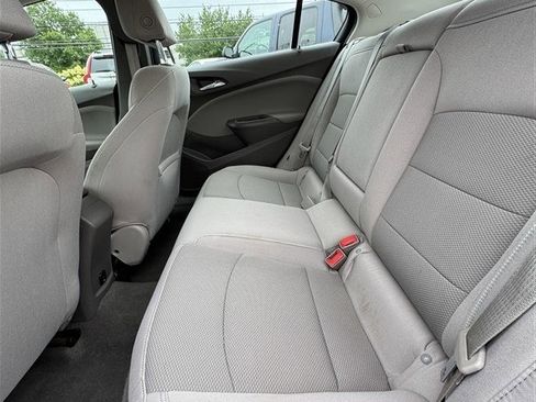 Used 2017 Chevrolet Cruze LT w/ Convenience Package image 21