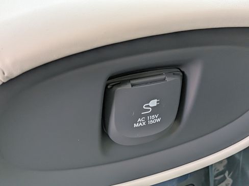 New 2026 Hyundai Palisade Calligraphy FWD image 15