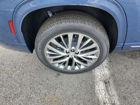 New 2026 Buick Enclave Avenir w/ Super Cruise Package image 5