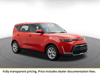 Used 2025 Kia Soul LX w/ LX Technology Package