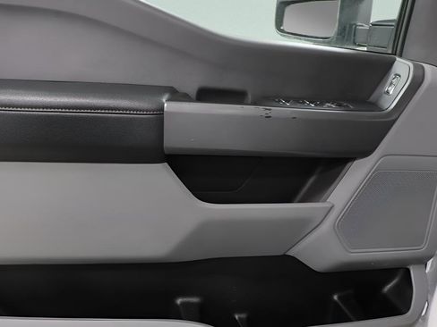 Used 2023 Ford F350 XLT image 20