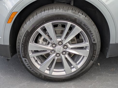 Certified 2024 Cadillac XT5 Premium Luxury FWD image 10