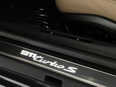 Used 2022 Porsche 911 Turbo S image 28