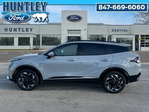 Used 2025 Kia Sportage SX image 7