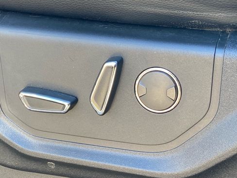 Used 2017 Ford F250 Lariat w/ Lariat Ultimate Package image 14