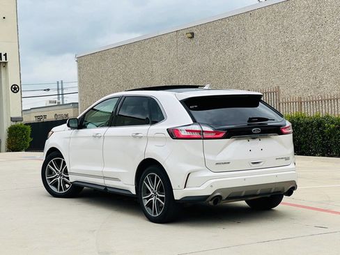 Used 2019 Ford Edge Titanium w/ Equipment Group 301A image 7