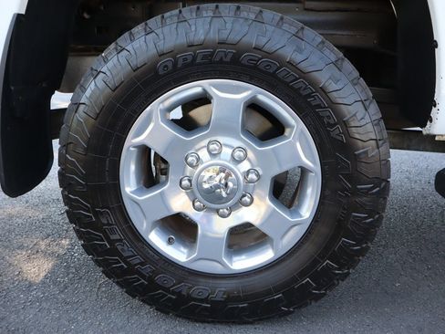Used 2018 RAM 2500 Big Horn AWD/4WD image 42