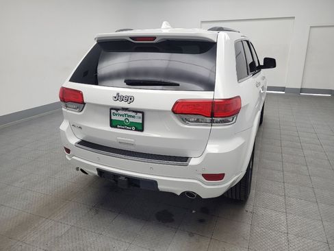 Used 2015 Jeep Grand Cherokee Overland AWD/4WD image 7
