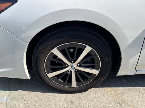 Used 2023 Subaru Impreza 2.0i Premium AWD/4WD image 12