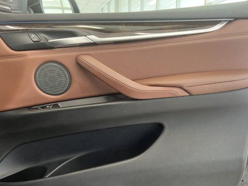 Used 2014 BMW X5 xDrive35i image 17