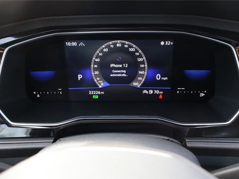 Certified 2023 Volkswagen Jetta SE image 18