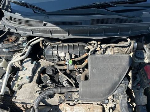 Used 2012 Nissan Rogue SV AWD/4WD image 33