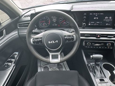 Used 2023 Kia K5 LXS image 16