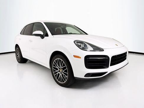 Certified 2023 Porsche Cayenne Platinum Edition AWD/4WD image 9