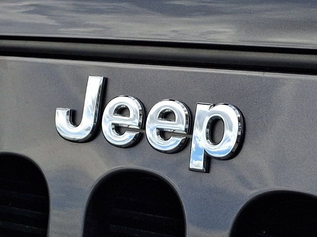 Used 2014 Jeep Wrangler Sport w/ Quick Order Package 24S AWD/4WD image 30