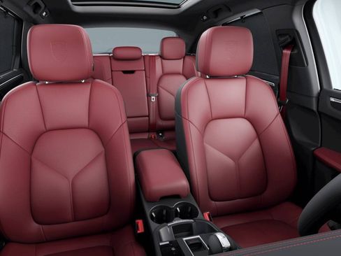 New 2026 Porsche Macan S AWD/4WD image 10