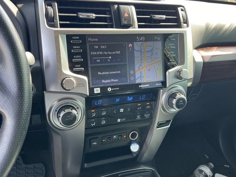 Used 2020 Toyota 4Runner Limited RWD image 9