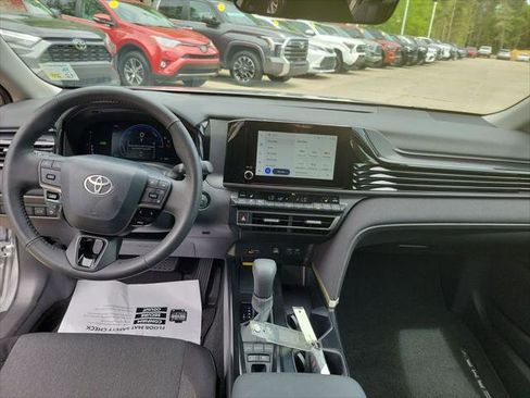 Certified 2026 Toyota Camry LE w/ Convenience Package image 18