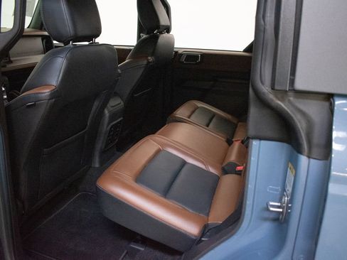 Used 2024 Ford Bronco Outer Banks AWD/4WD image 21