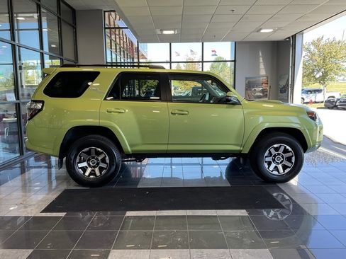 Certified 2023 Toyota 4Runner TRD Off-Road Premium image 7