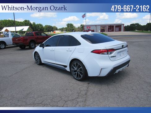 Used 2022 Toyota Corolla SE FWD image 11