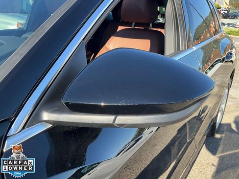 Used 2019 Audi e-tron Prestige w/ Prestige Package image 93