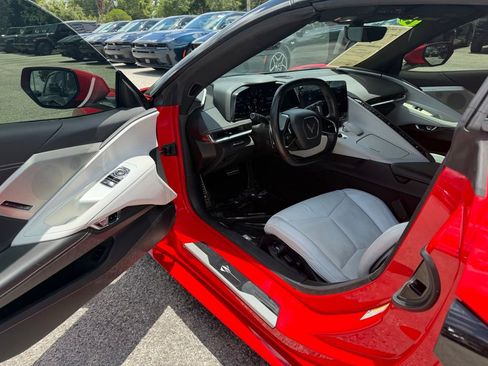 Used 2020 Chevrolet Corvette Stingray Preferred Cpe w/ 2LT Preferred Equipment Group RWD image 25