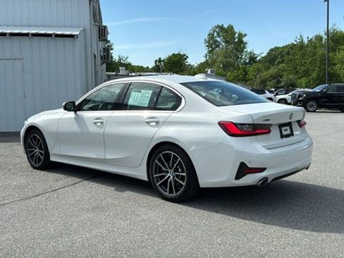 Used 2021 BMW 330i xDrive Sedan w/ Premium Package AWD/4WD image 8