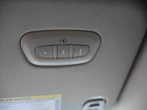 Used 2020 RAM 1500 Laramie image 36