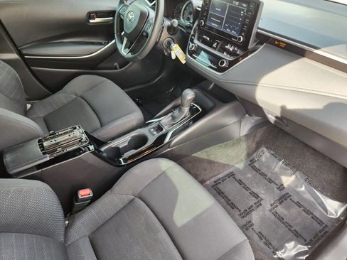 Used 2022 Toyota Corolla SE image 18