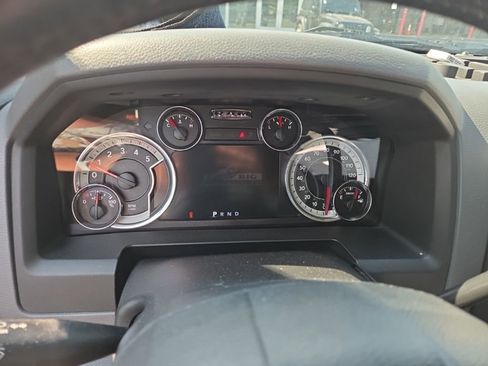 Used 2016 RAM 3500 Big Horn AWD/4WD image 3