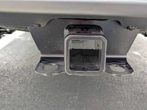 New 2025 Jeep Gladiator Sport w/ Premium Package image 28