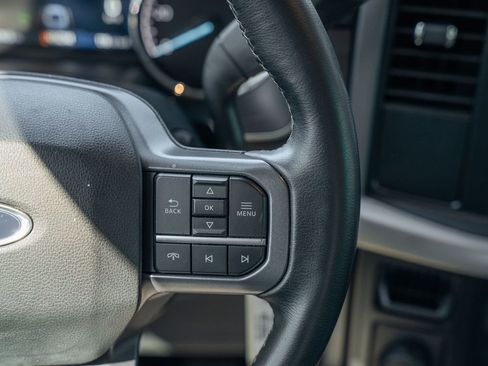Used 2023 Ford F150 XLT RWD image 28