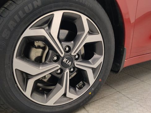 Used 2019 Kia Forte LXS FWD image 31