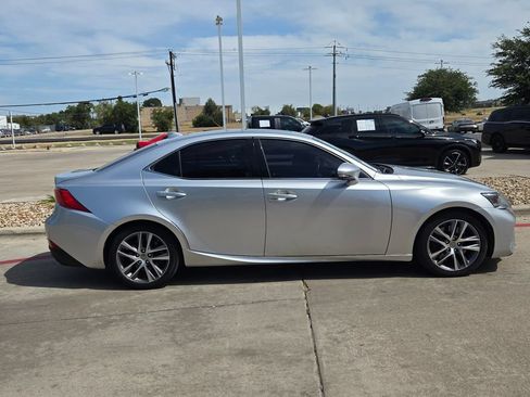 Used 2019 Lexus IS 300 w/ Accessory Package RWD image 7