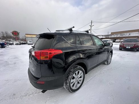 Used 2013 Toyota RAV4 Limited image 17