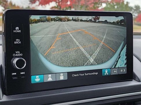 Used 2024 Honda Pilot EX-L image 8