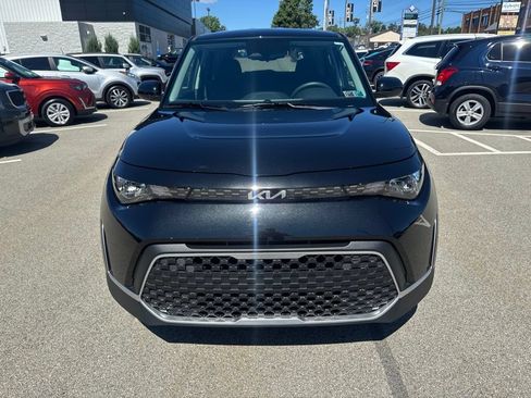 Certified 2025 Kia Soul S FWD image 2