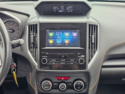 Used 2020 Subaru Crosstrek 2.0i Premium AWD/4WD image 14