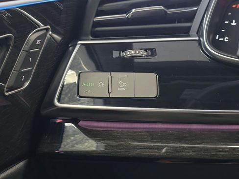 Used 2025 Audi Q7 3.0T Premium Plus image 28